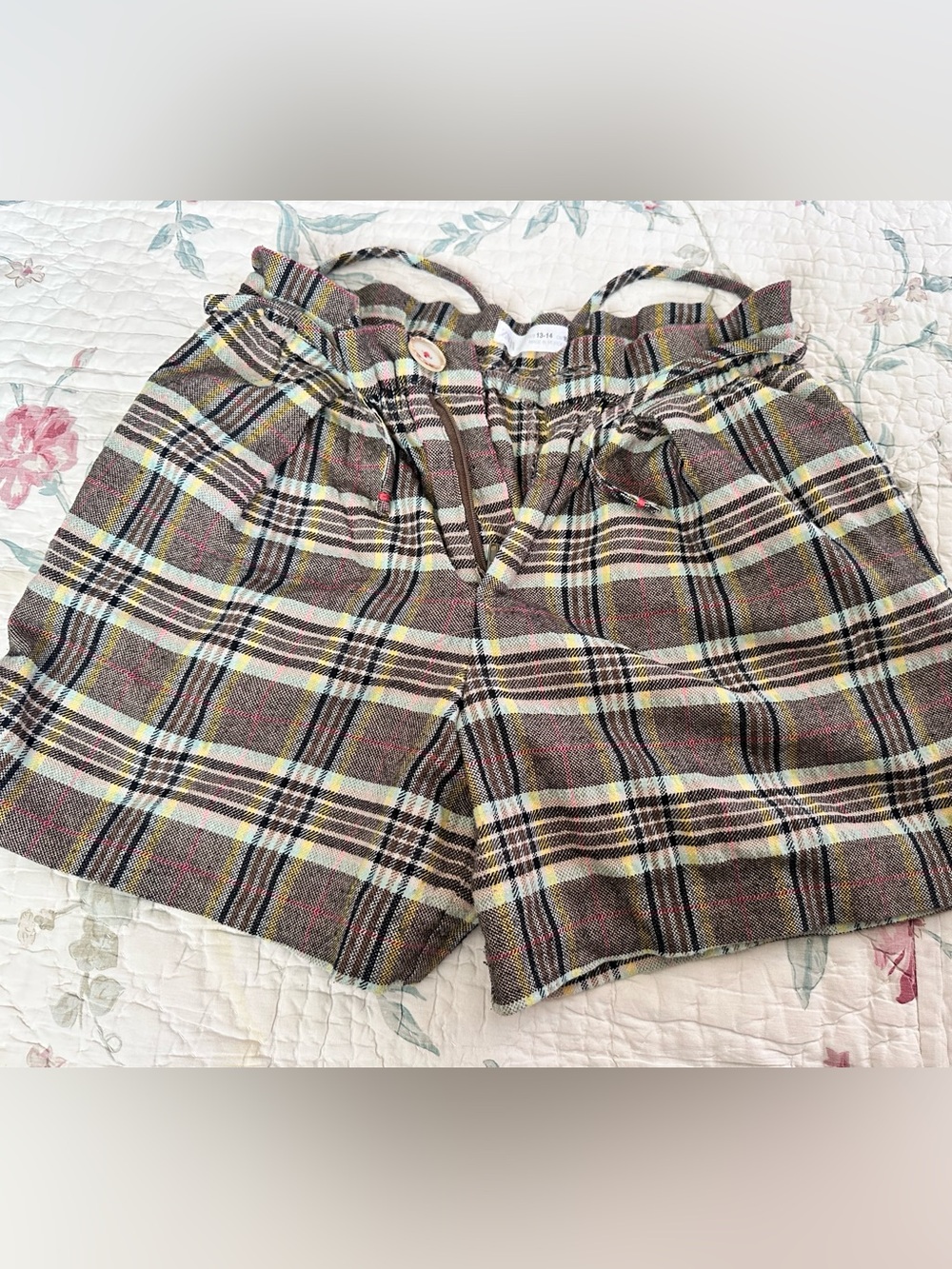 Girls size 13-14 yr ZARA twill plaid green brown cotton shorts SUPER CUTE!